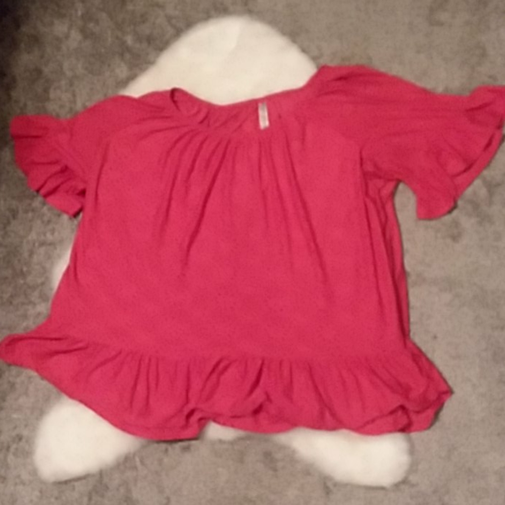 Perception women! Top Red Ruffles